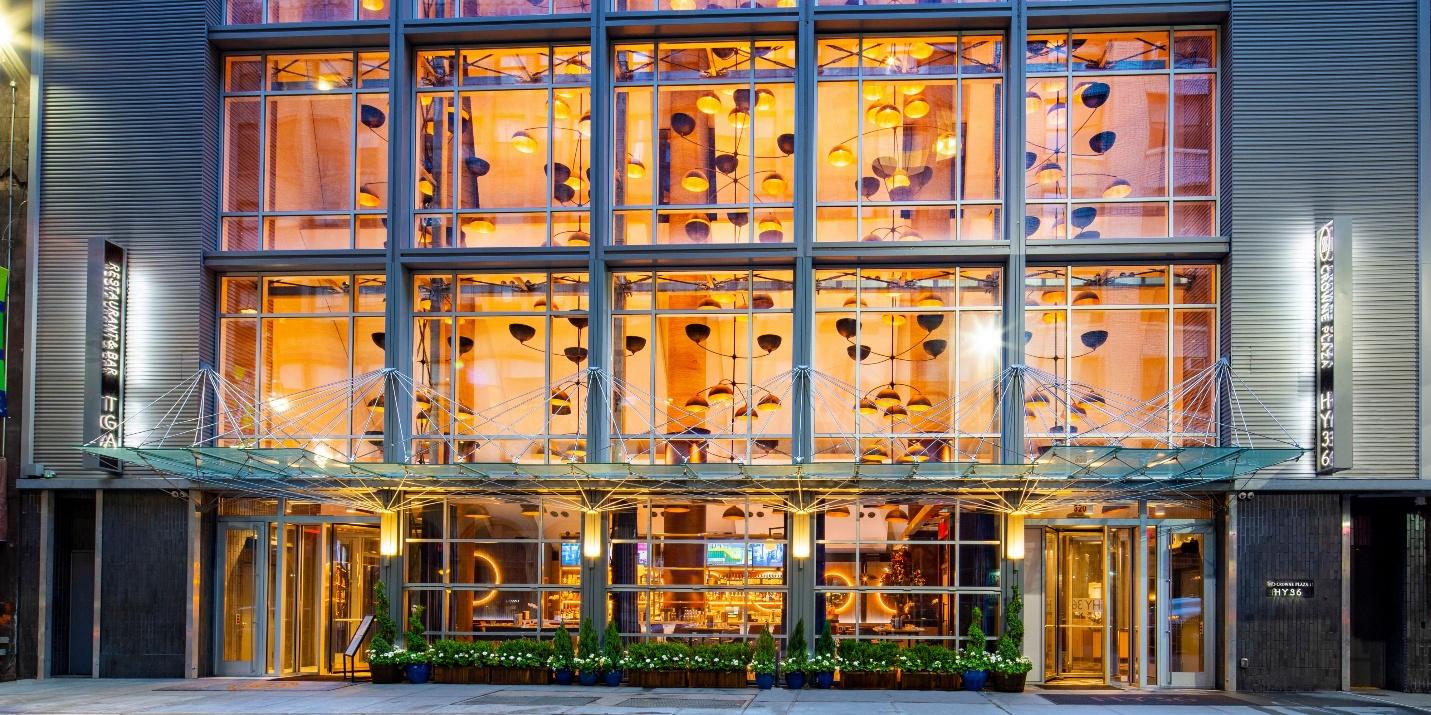 Crowne Plaza HY36